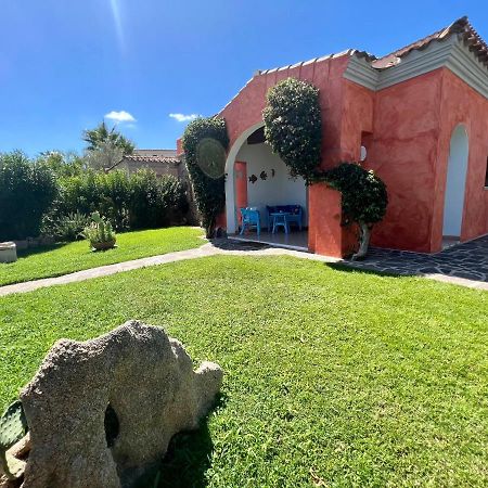 Villa Antonella San Teodoro  Eksteriør billede