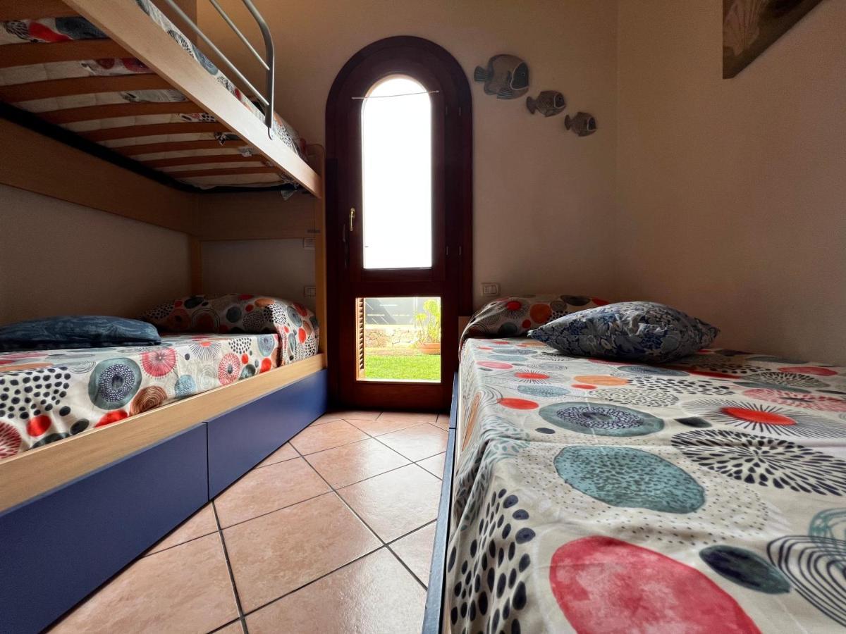 Villa Antonella San Teodoro  Eksteriør billede