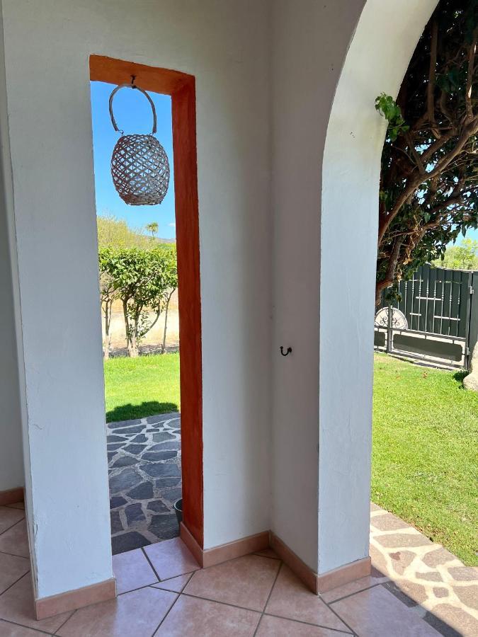 Villa Antonella San Teodoro  Eksteriør billede
